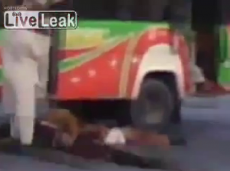 Βίντεο-σοκ από Αφγανιστάν! Εκτέλεσαν τους επιβάτες λεωφορείου,γιατί `δεν ήταν καλοί μουσουλμάνοι`