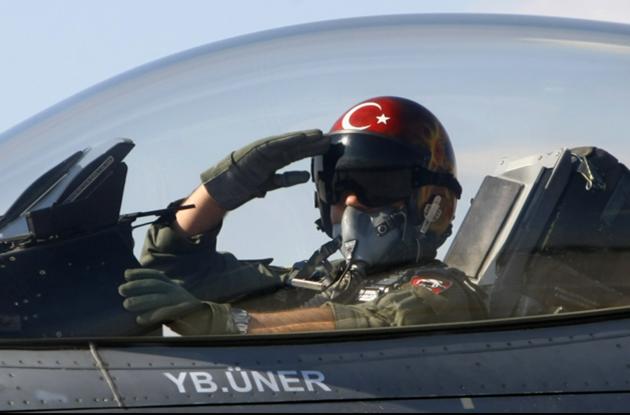 Τούρκος πιλότος νόμισε ότι εγκλωβίστηκε από ελληνικά ραντάρ και προκάλεσε διπλωματικό επεισόδιο