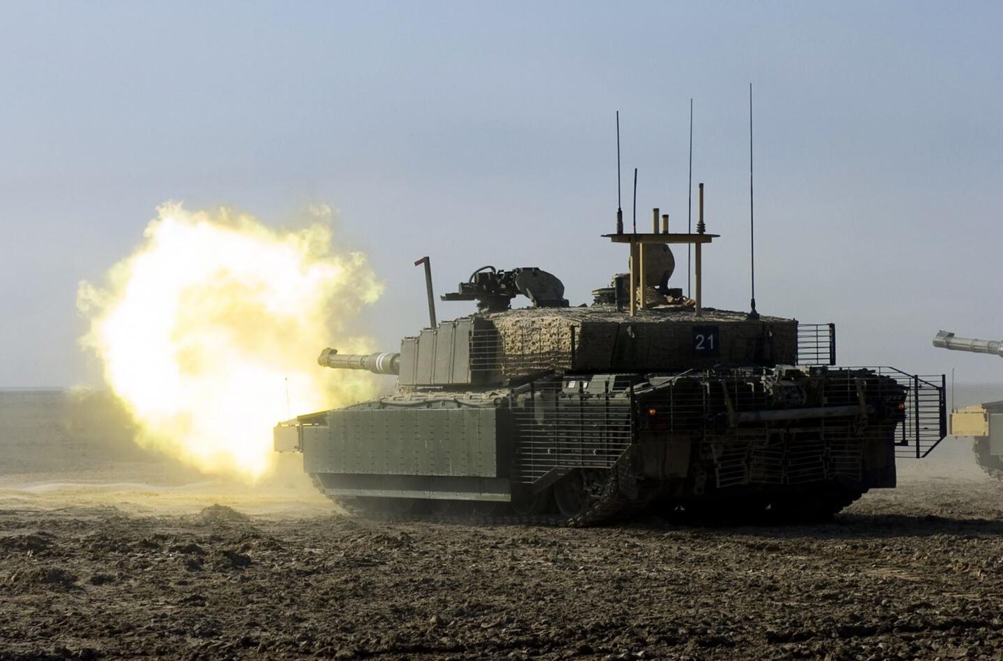 Challenger 2