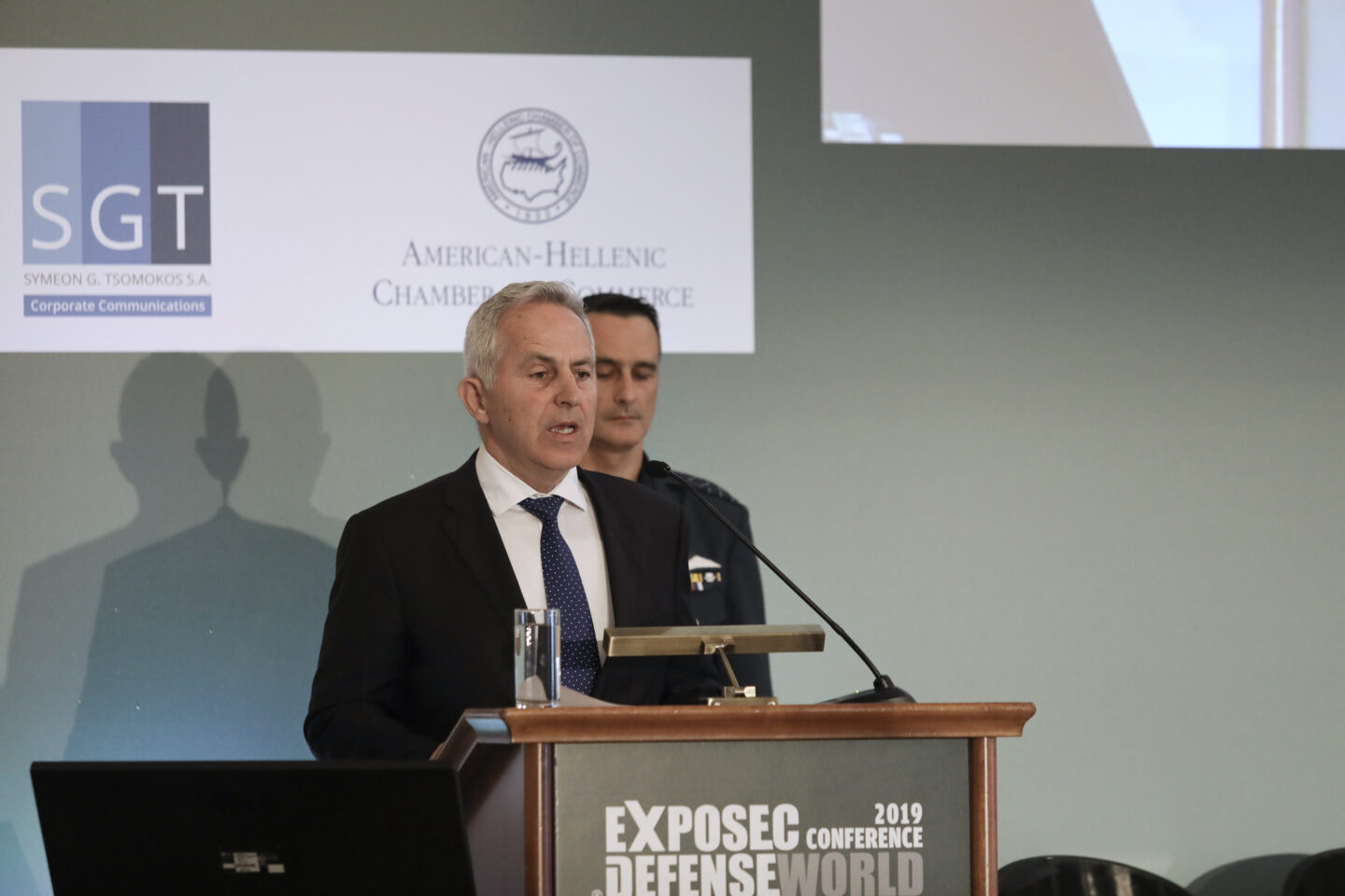 Αποστολάκης