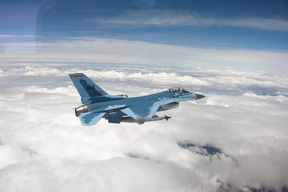 F-16