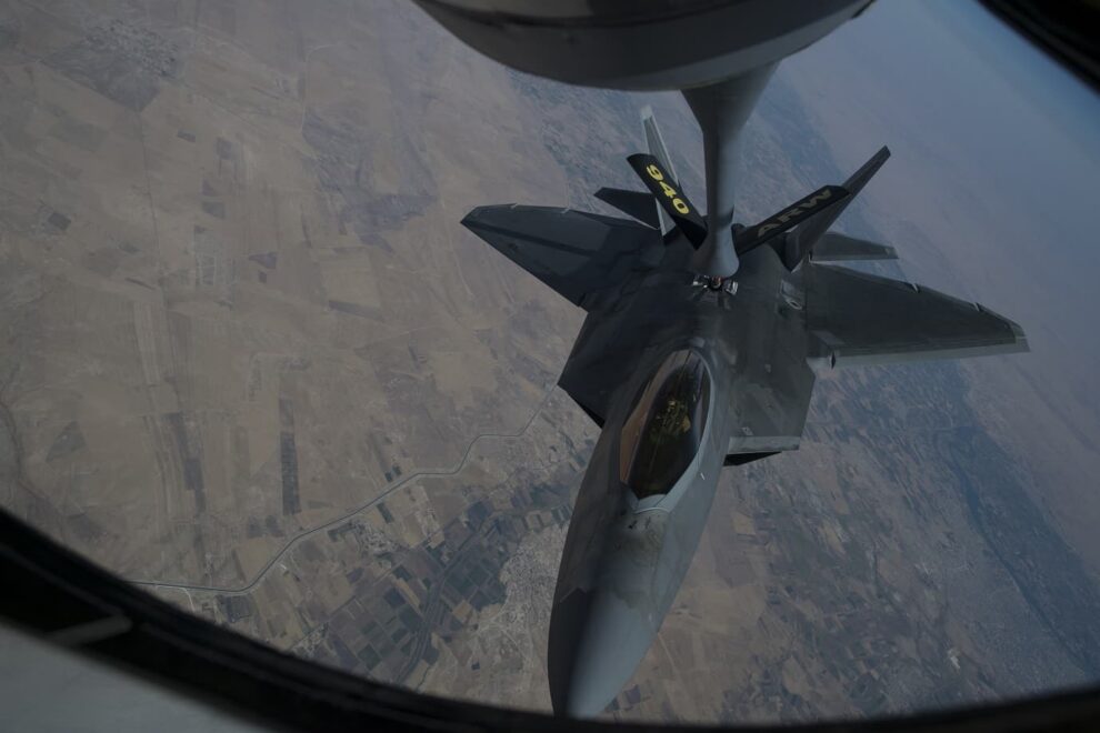 F-22