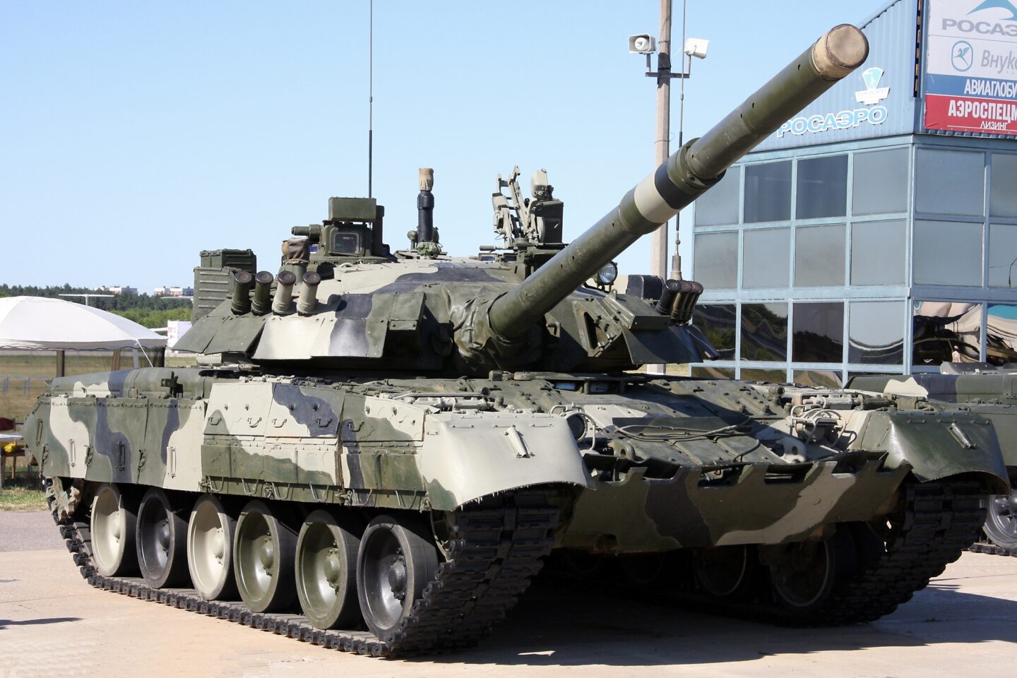 Τ-80 - Μεντβέντεφ