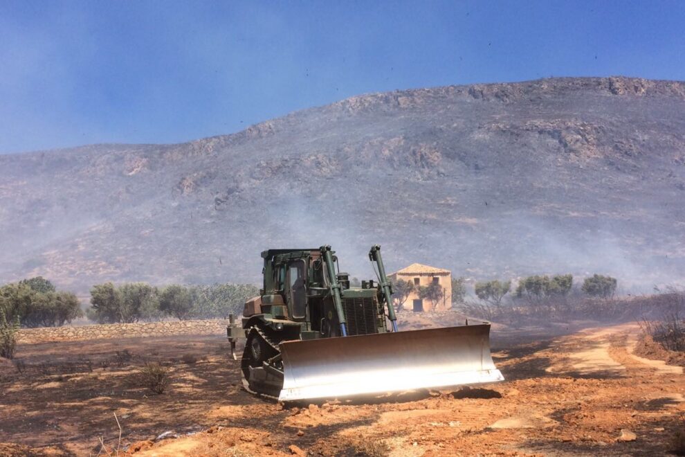 Στρατός