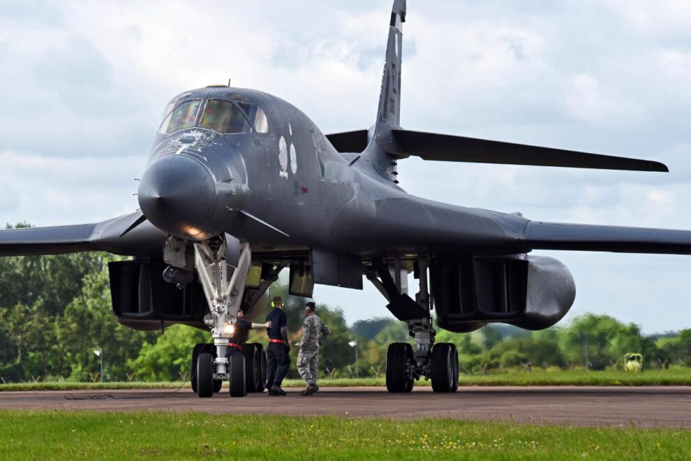 B-1B
