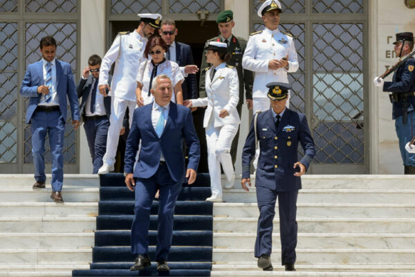 Αποστολάκης