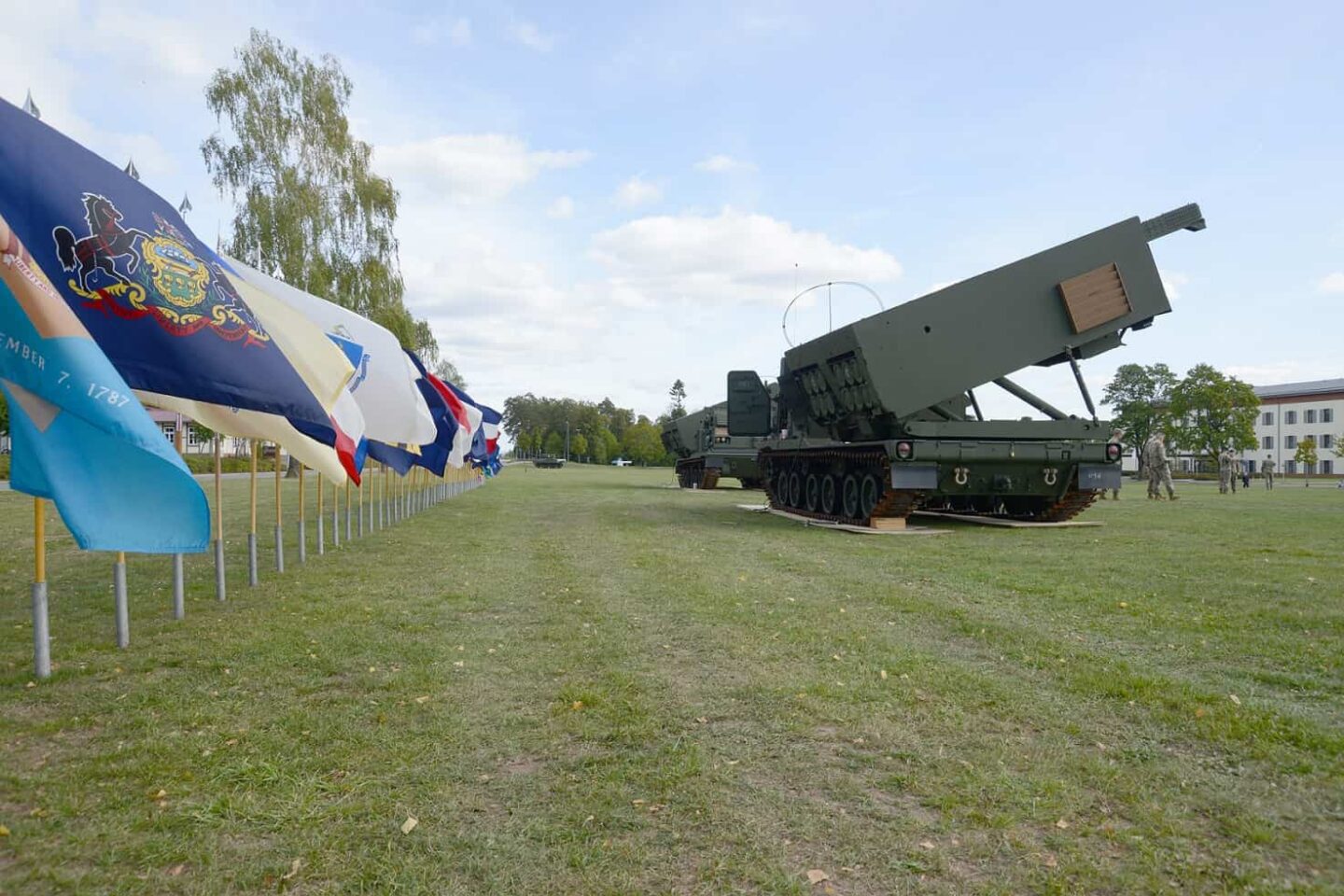 M270 MLRS
