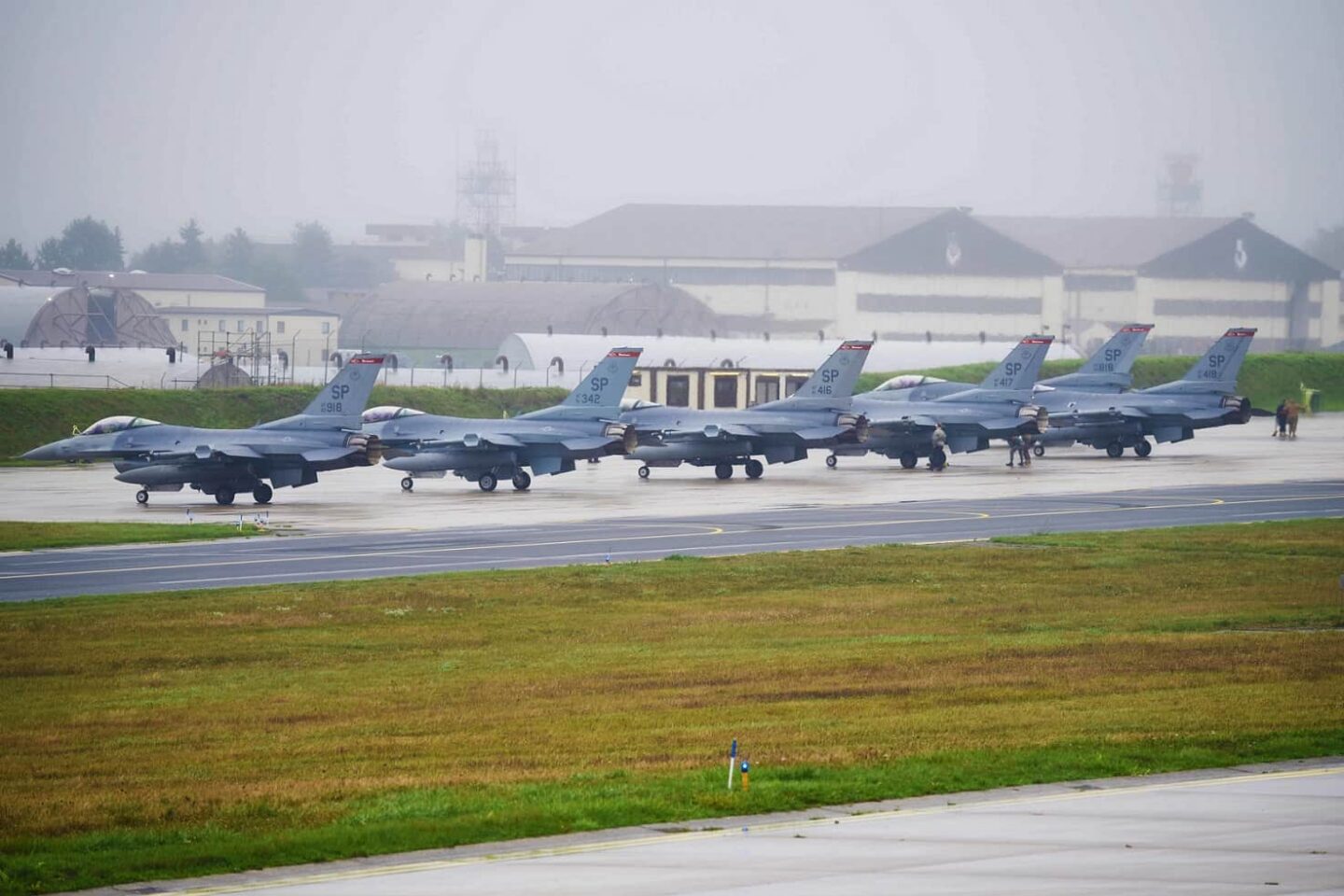F-16