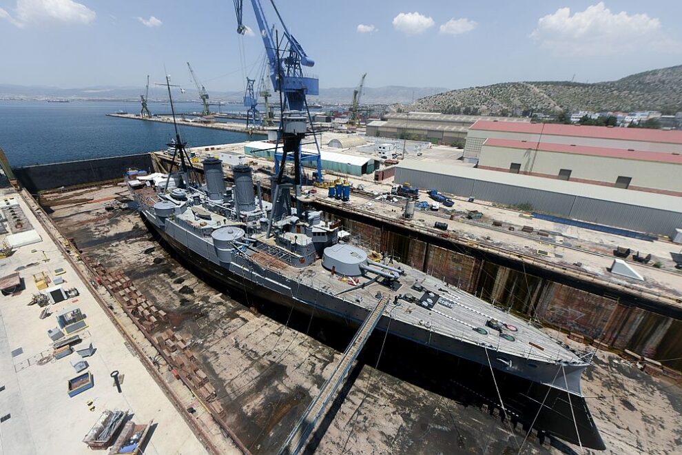 ναυπηγεία Σκαραμαγκά
