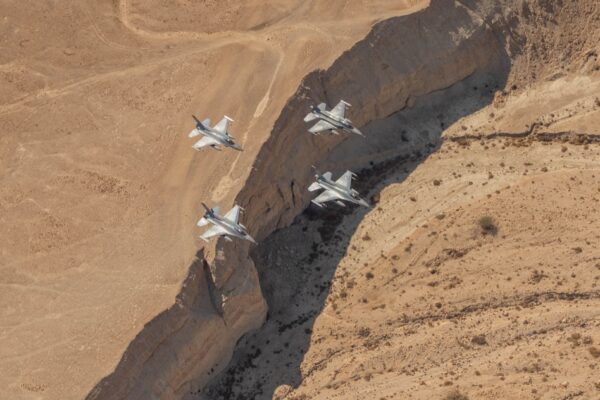 F-16