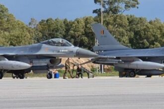 F-16
