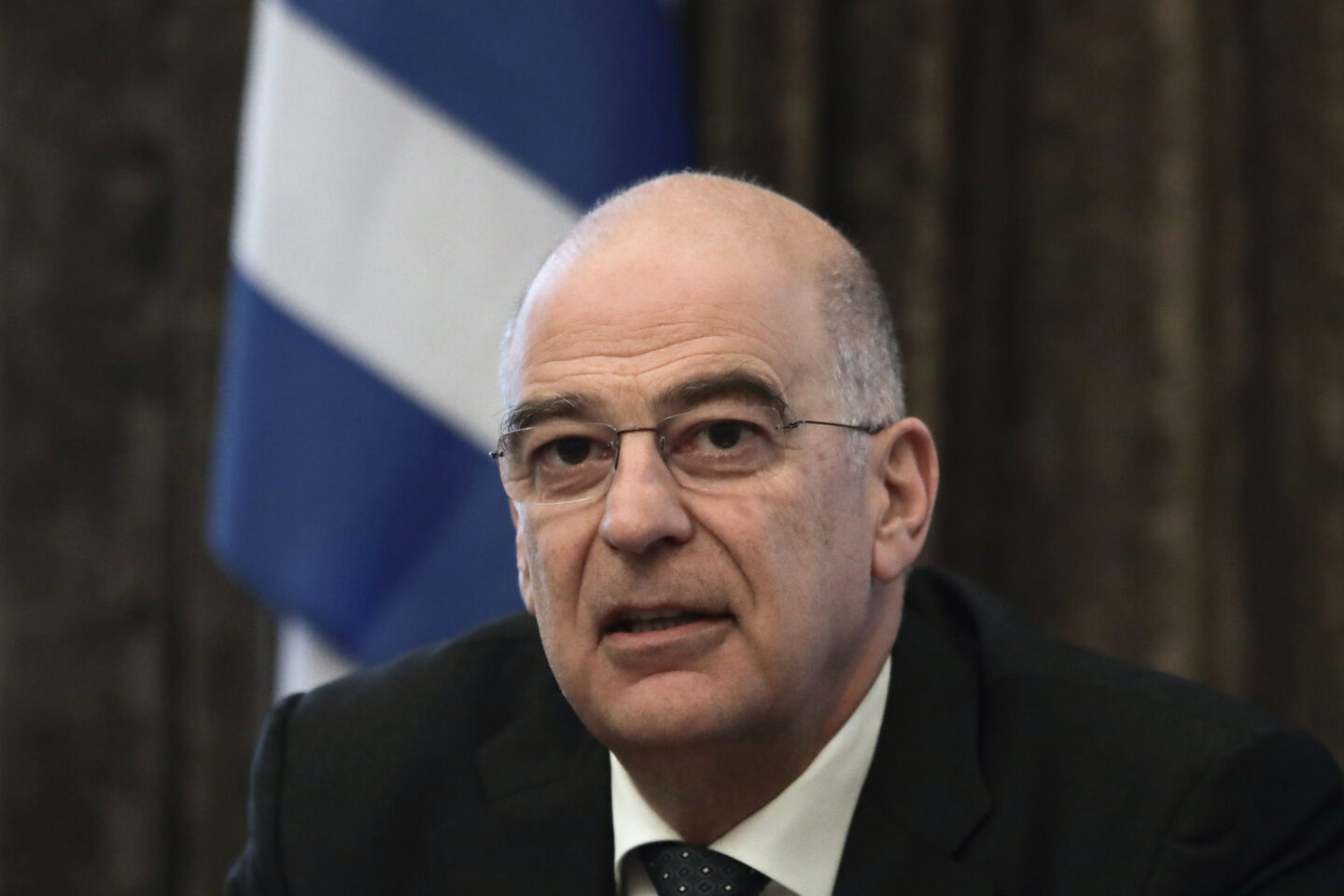 Δένδιας
