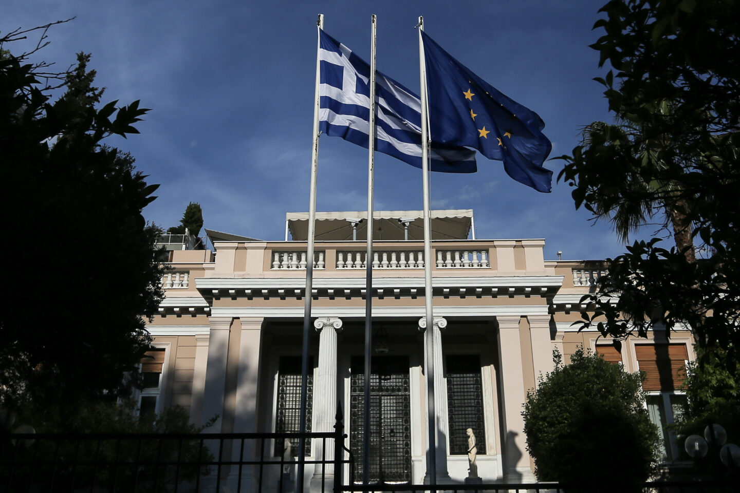 Ζαχάροβα