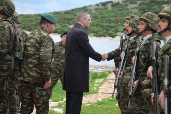 Στεφανής
