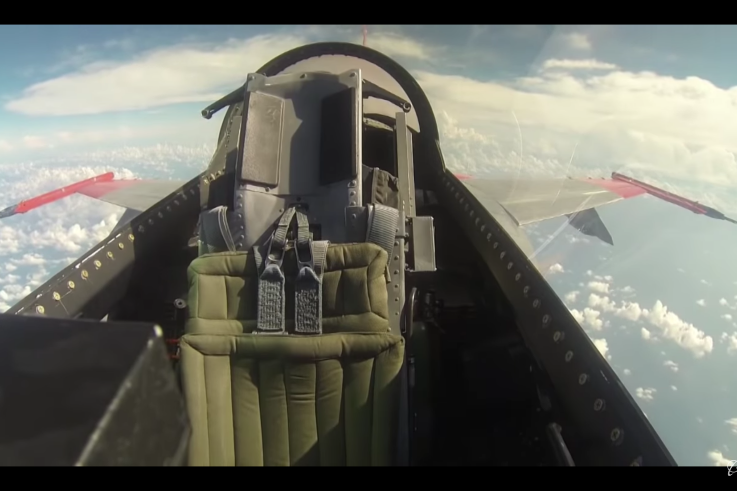 F-16