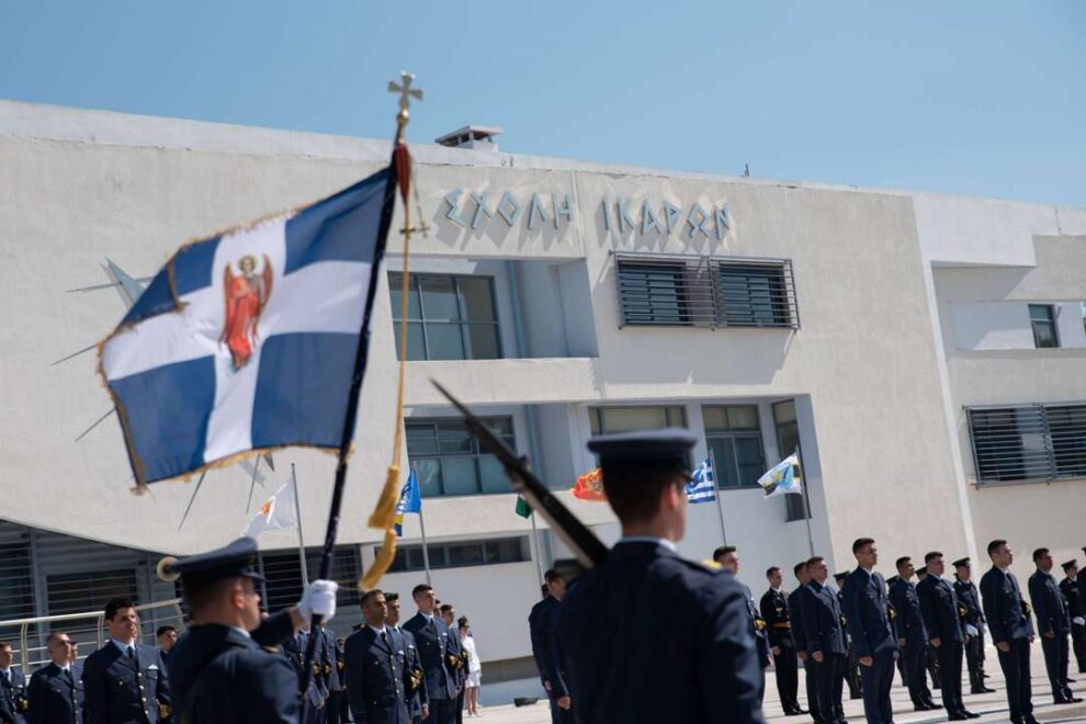 ικάρων