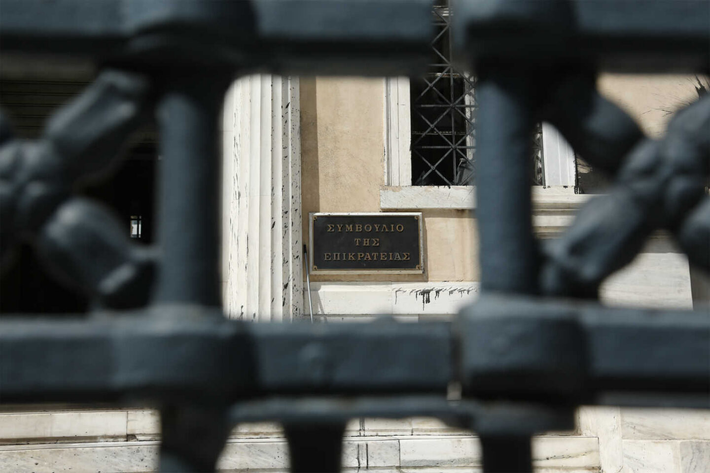 αναδρομικά