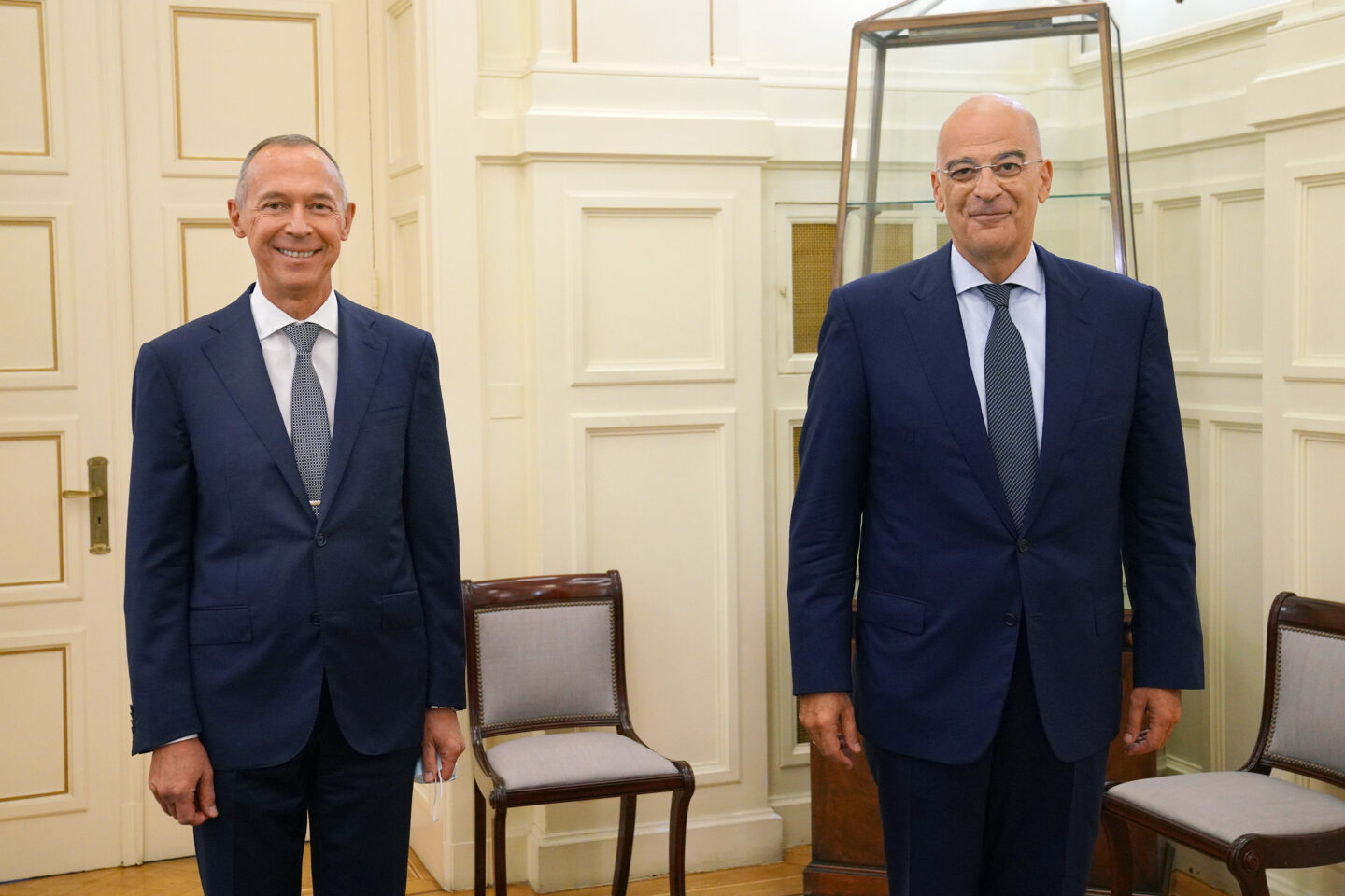 Δένδιας