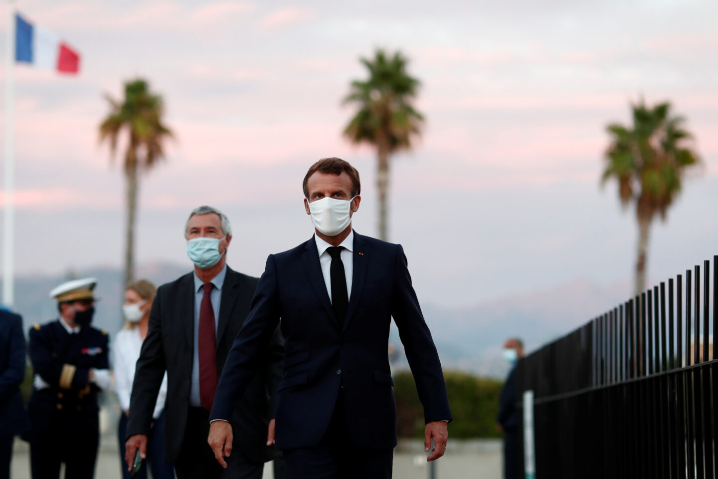 Μακρόν