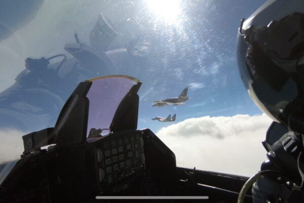 f-16