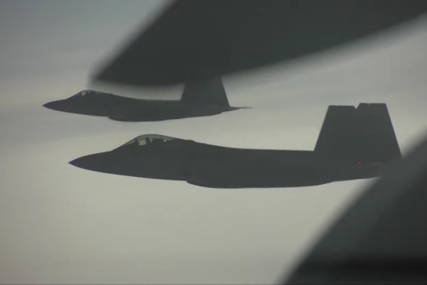 f-22