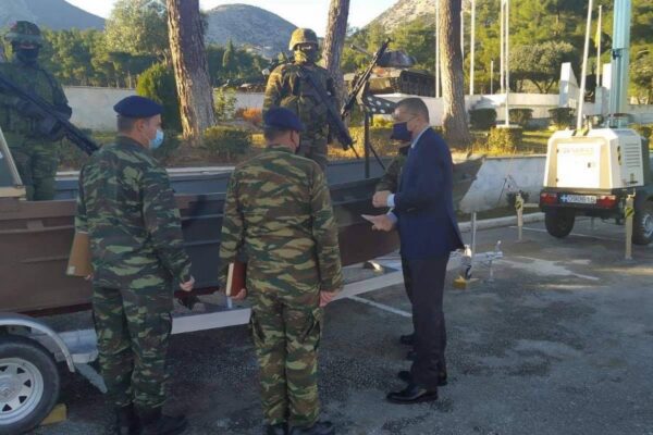 Στεφανής