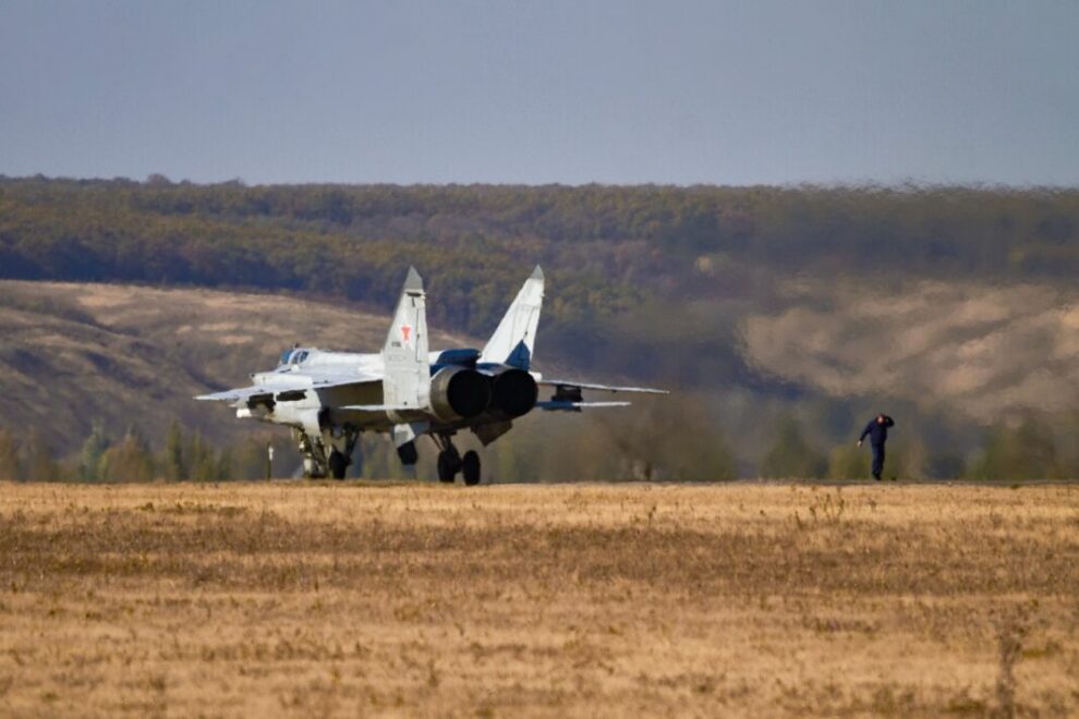 MiG-41