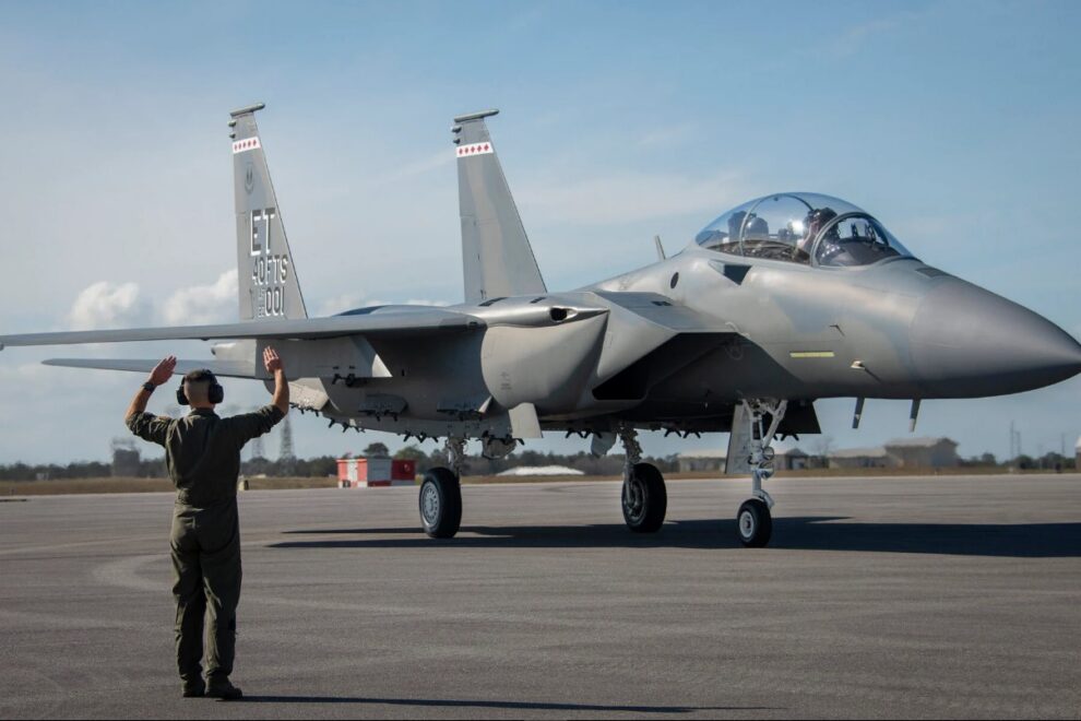 F-15