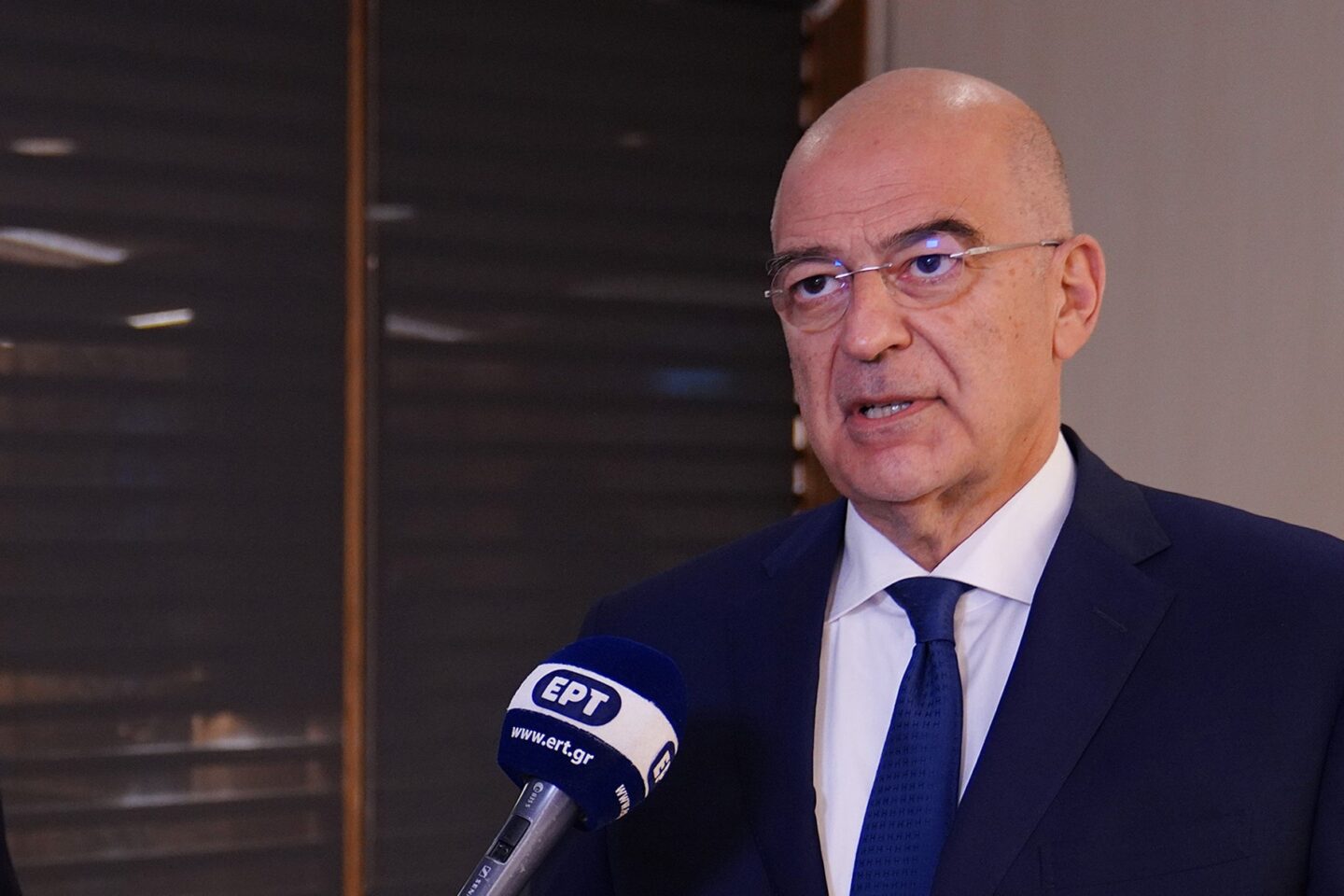Δένδιας