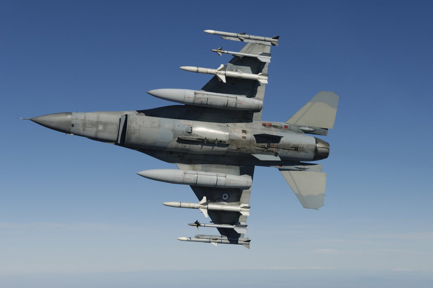 F-16