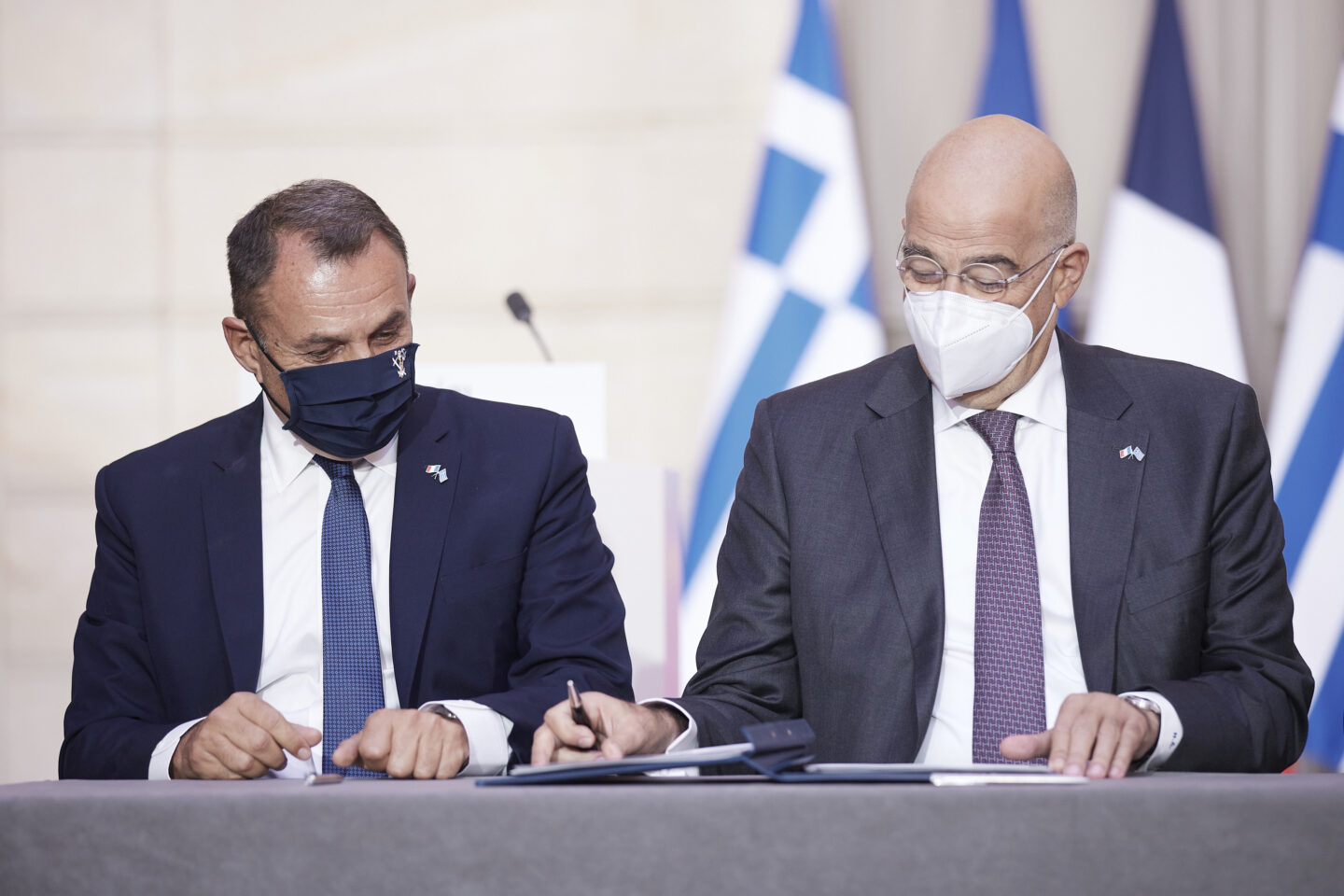 Δένδιας