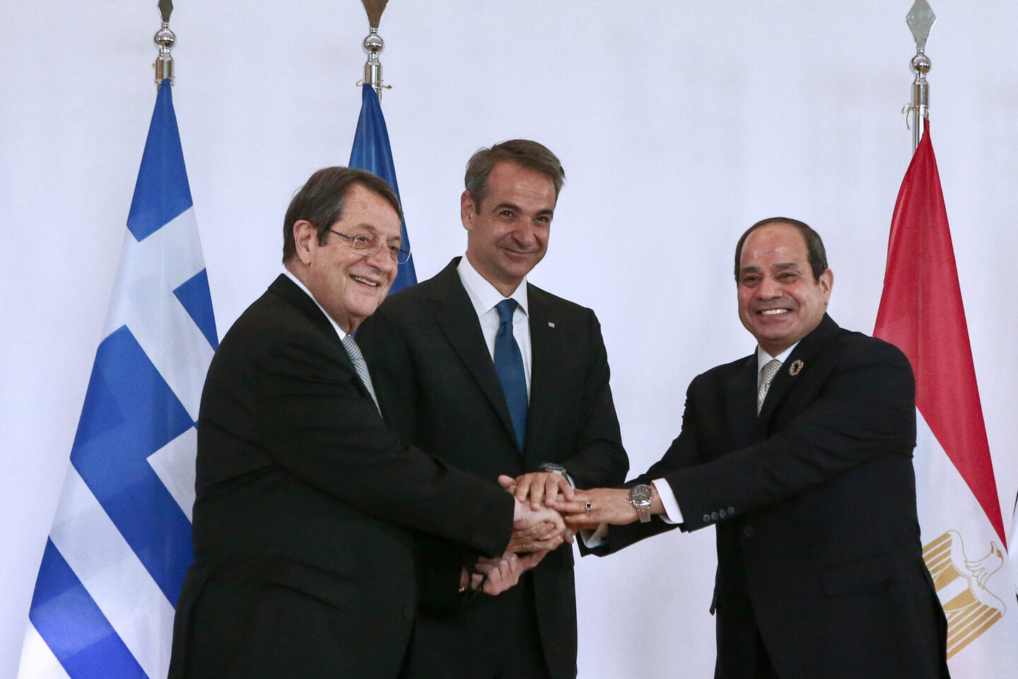 Τριμερής
