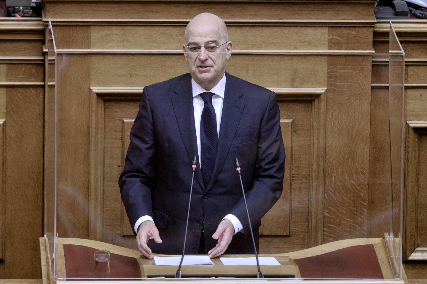 Δένδιας