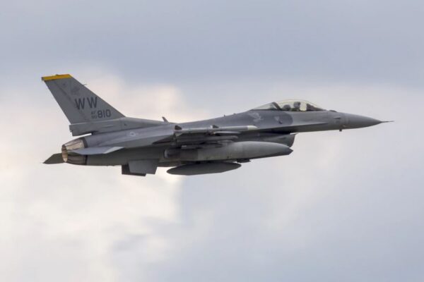 F-16