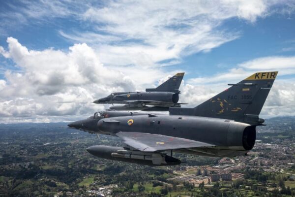 F-16