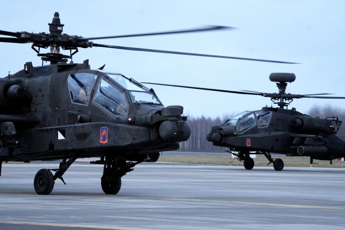AH-64 Apache