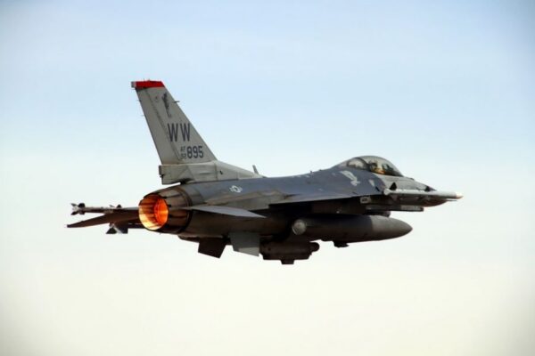 F-16