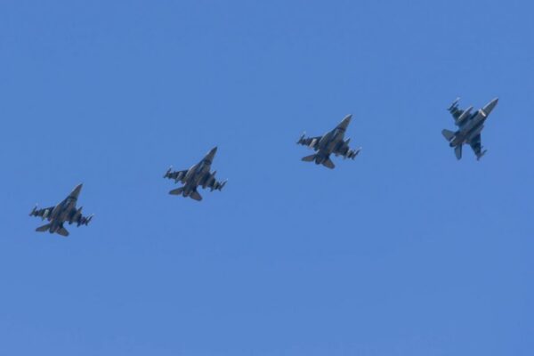 F-16