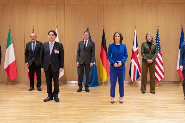 G7
