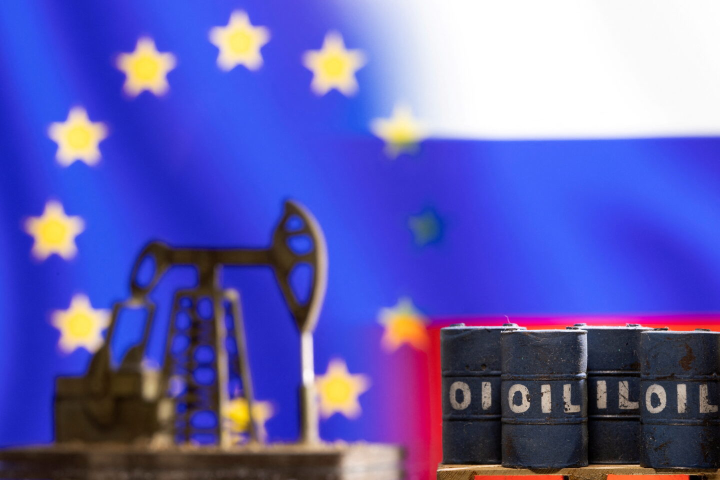 ΕΕ