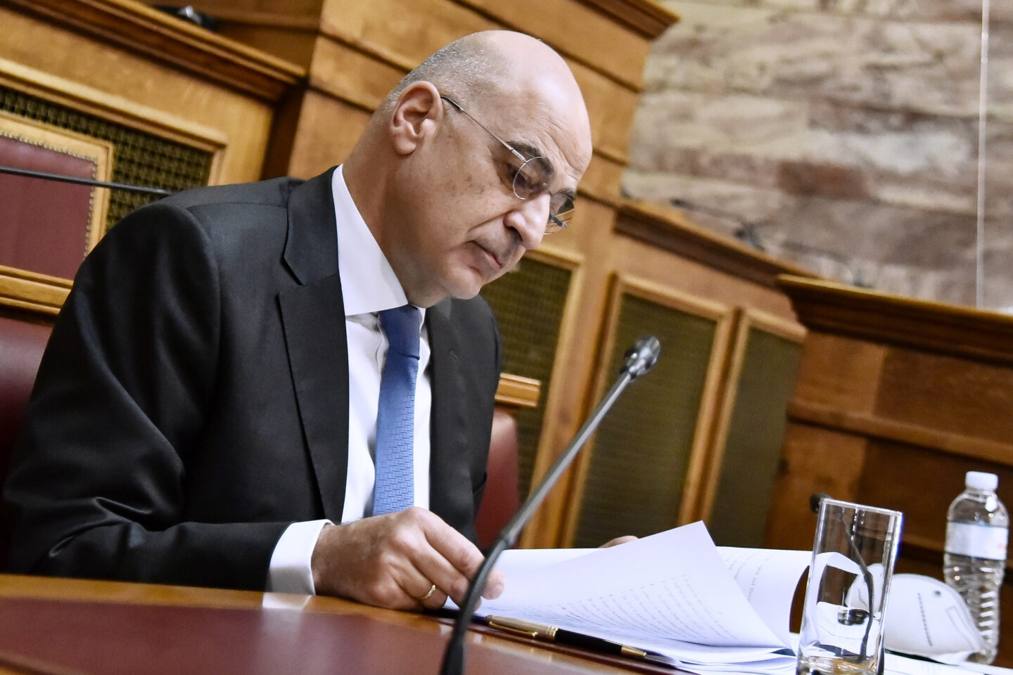 Δένδιας