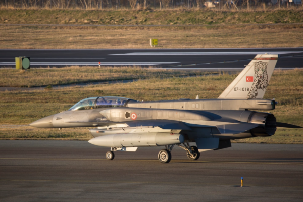 F-16