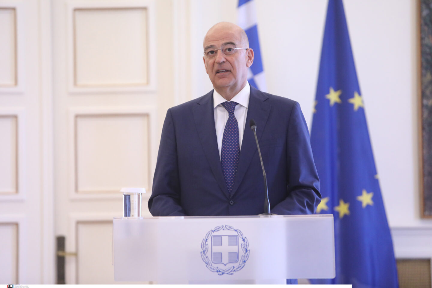 Δένδιας