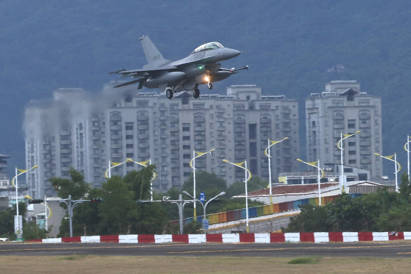 F-16 Viper