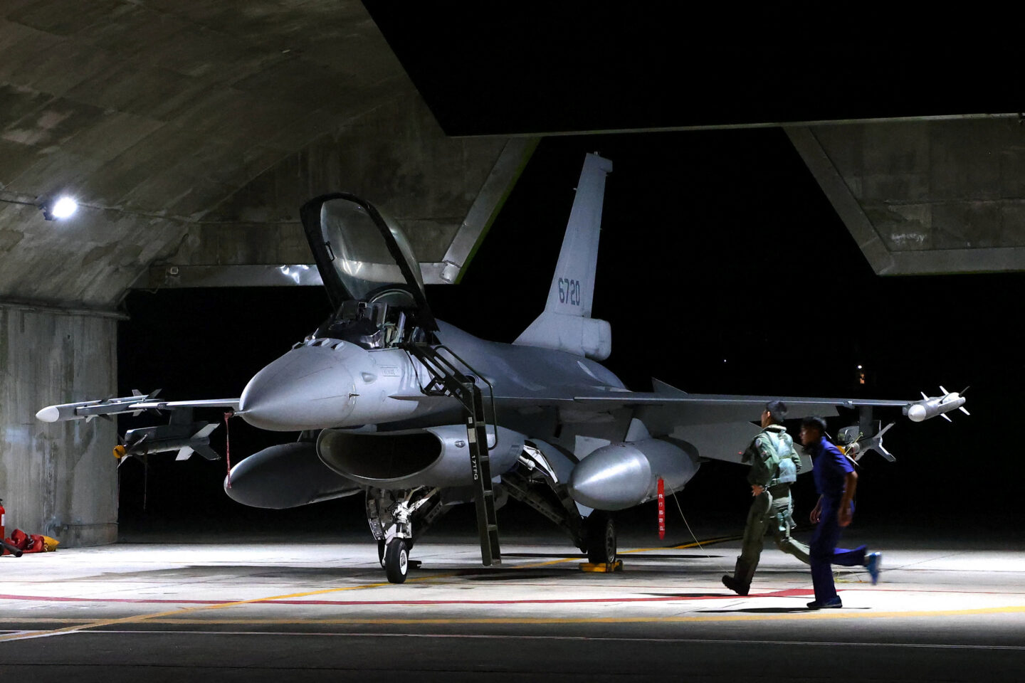 F-16 Viper