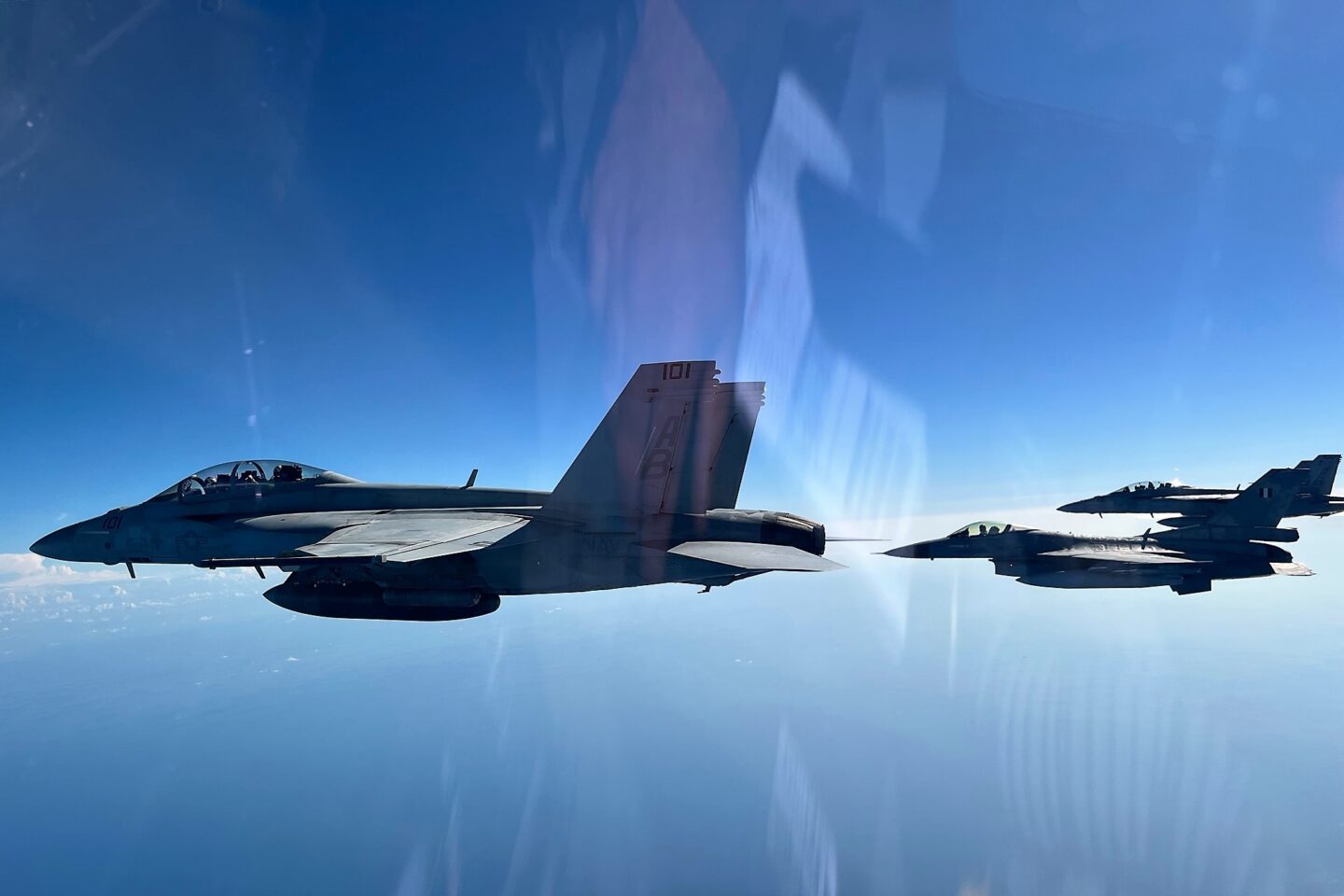 F-16