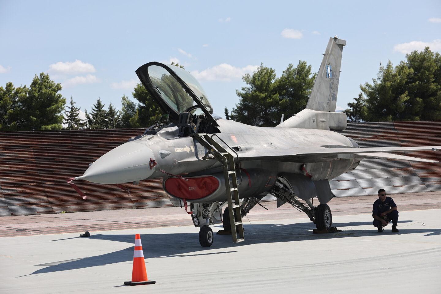 F-16 Viper