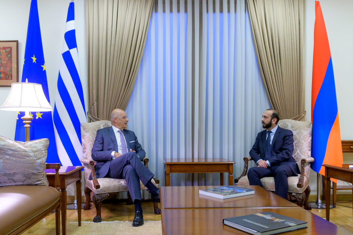Δένδιας