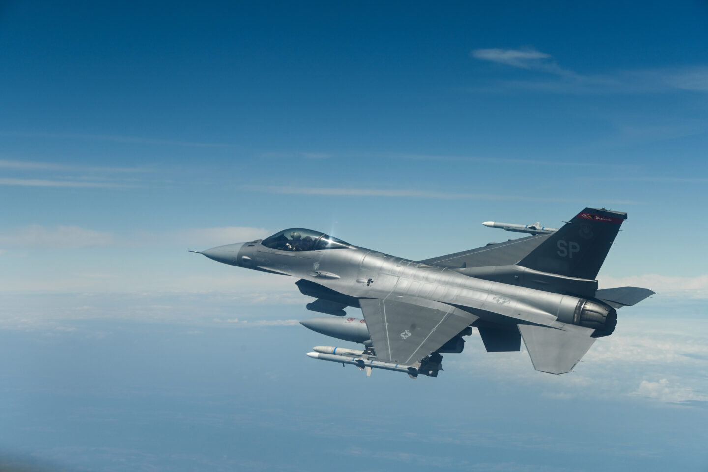 F-16