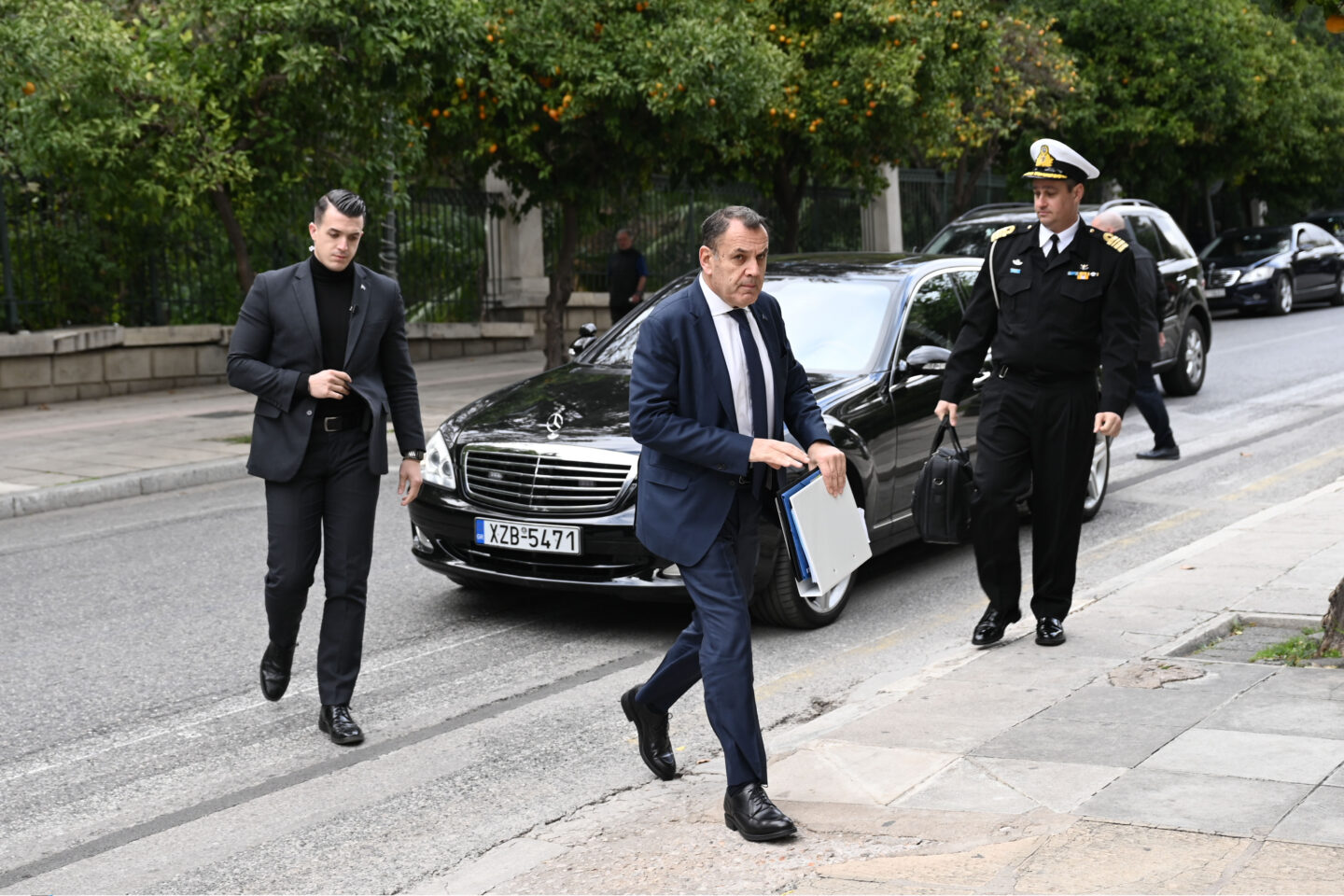 κρίσεις